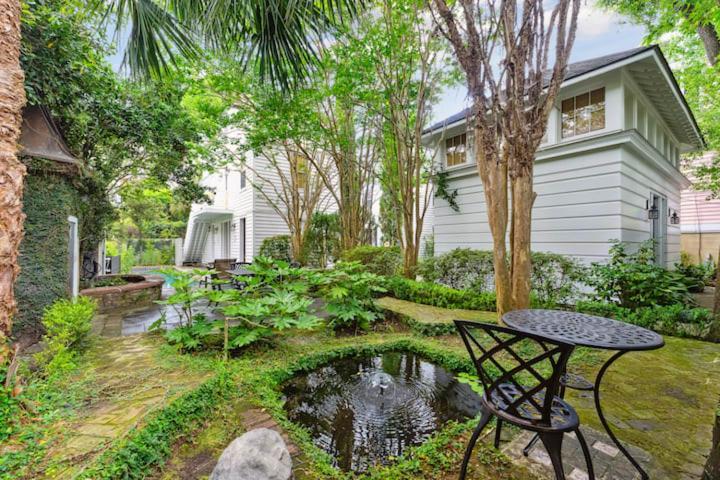 Serene Cottage With Beautiful Garden And Heated Pool تشارلستون المظهر الخارجي الصورة